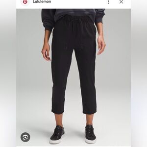 Lululemon stretch high rise crop 23”